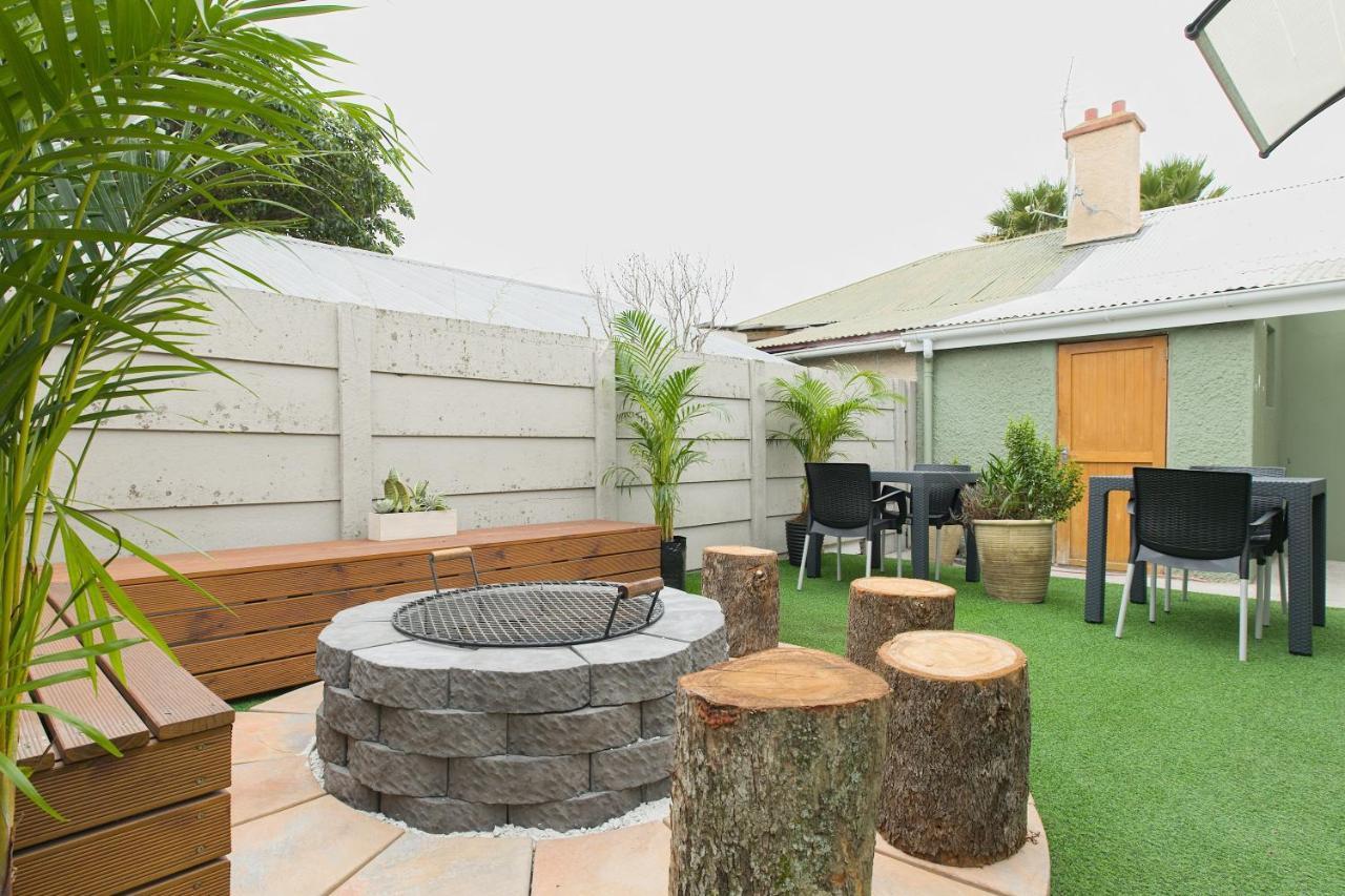 Peace Love And Joy Self Catering Units Port Elizabeth Exterior photo