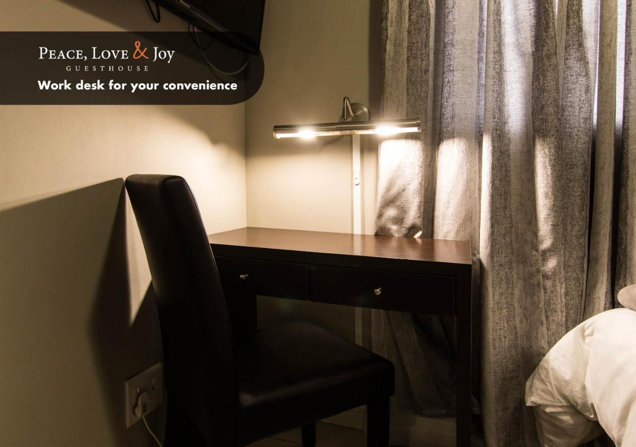 Peace Love And Joy Self Catering Units Port Elizabeth Exterior photo