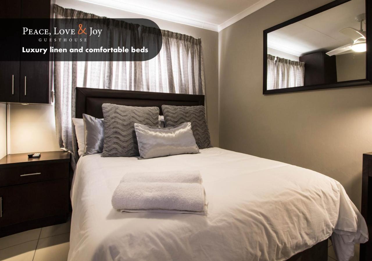 Peace Love And Joy Self Catering Units Port Elizabeth Exterior photo