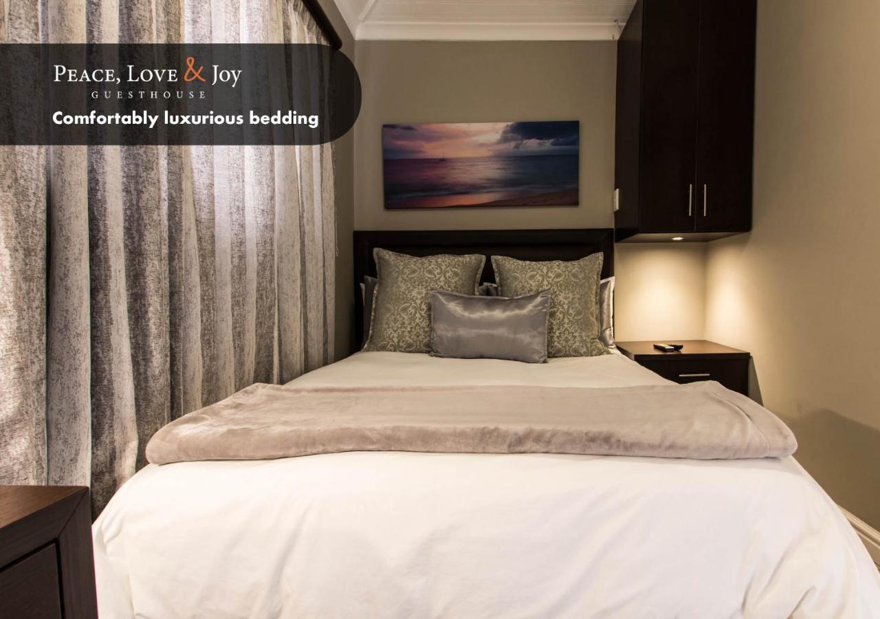 Peace Love And Joy Self Catering Units Port Elizabeth Exterior photo